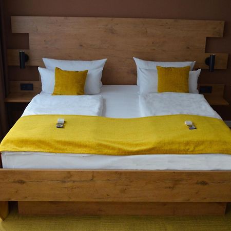 Hotel Am Markt Karlsruhe Room photo