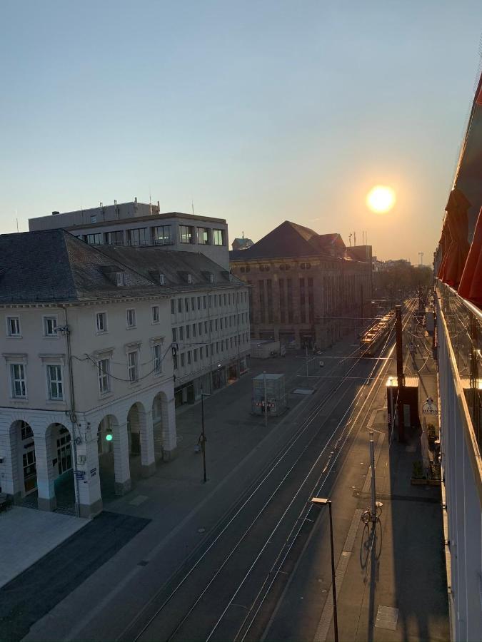 Hotel Am Markt Karlsruhe Exterior photo